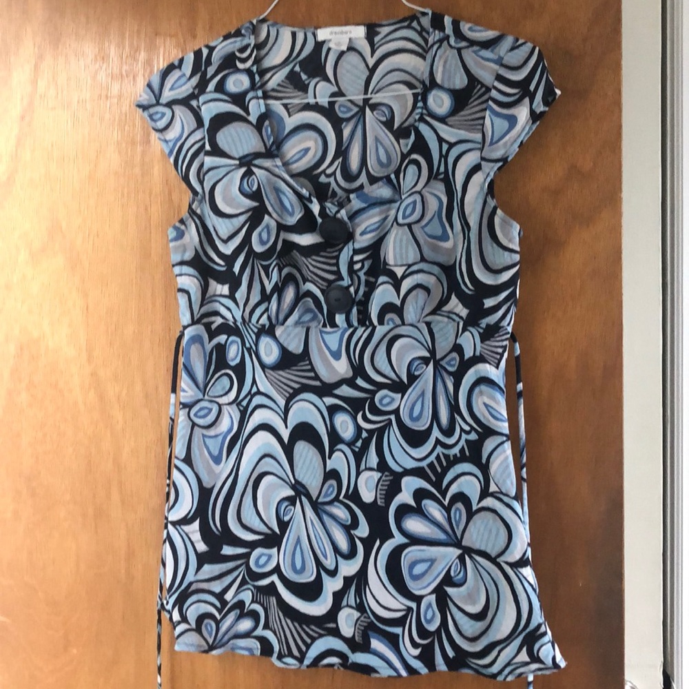 Dress Barn Top Longer Flower Power Top - Picture 5 of 6